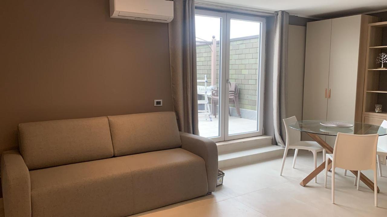 Appartement R39 Attic With Terrace And Private Parking à Milan Extérieur photo