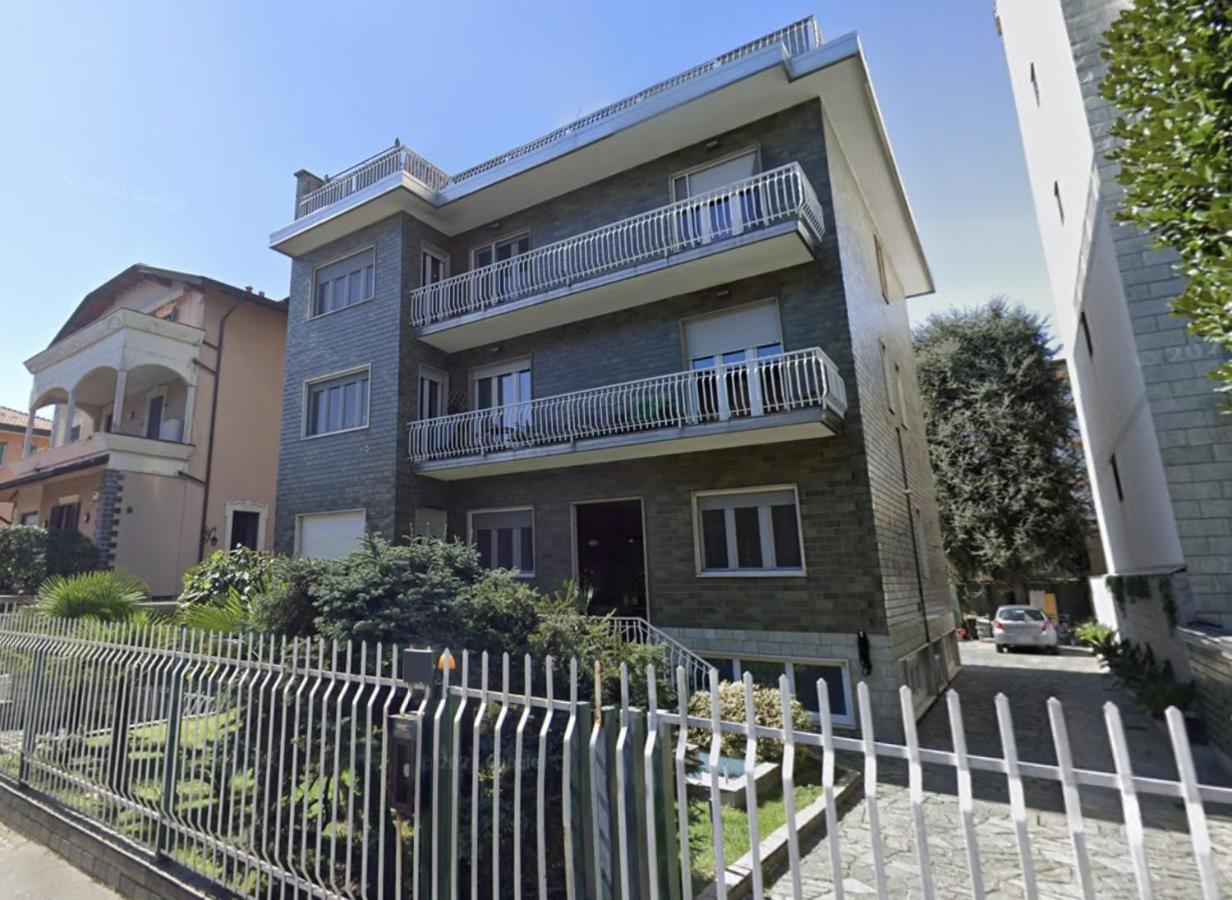 Appartement R39 Attic With Terrace And Private Parking à Milan Extérieur photo